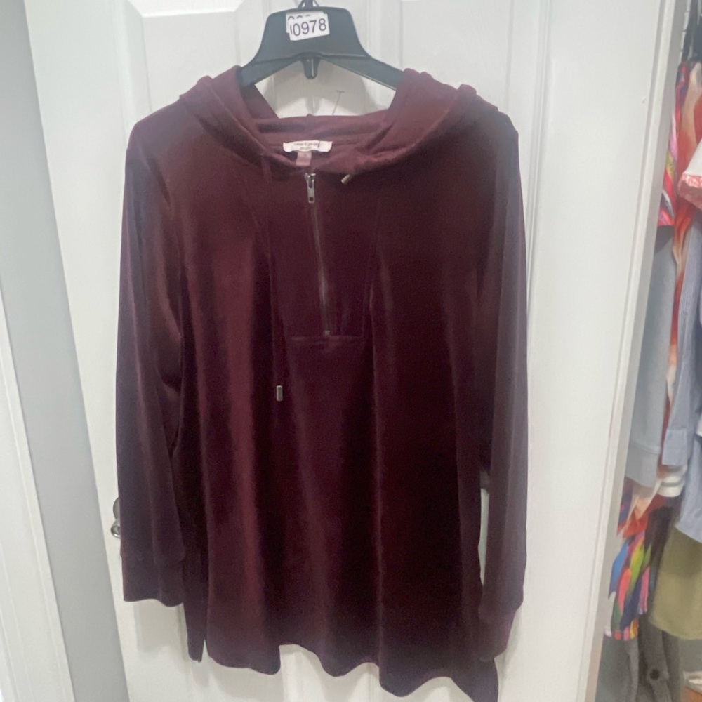 Cable & Gauge Burgundy Velvet Half-Zip Hoodie